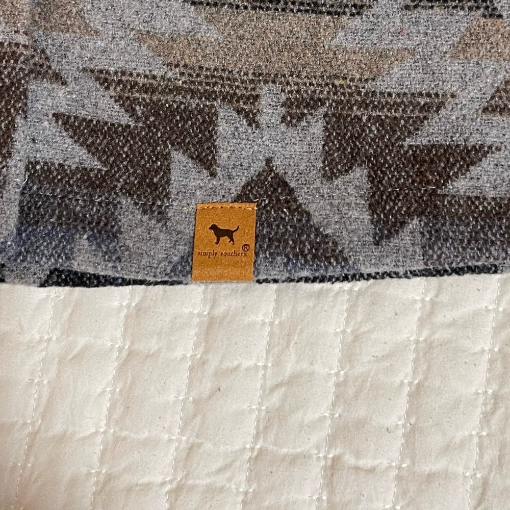 Simply Southern | Gray & Brown Aztec Patterned Jacket - Picture 4 of 14